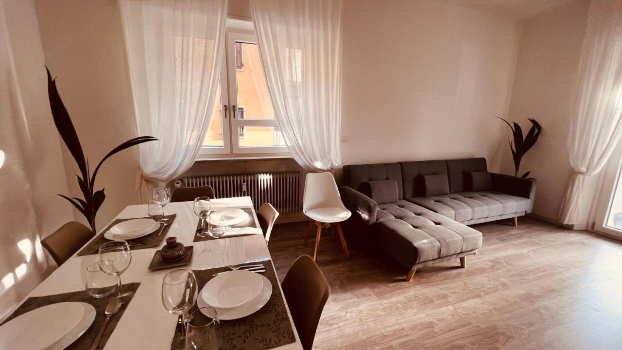 White House Lounge Supreme Apartment Udine Exterior photo