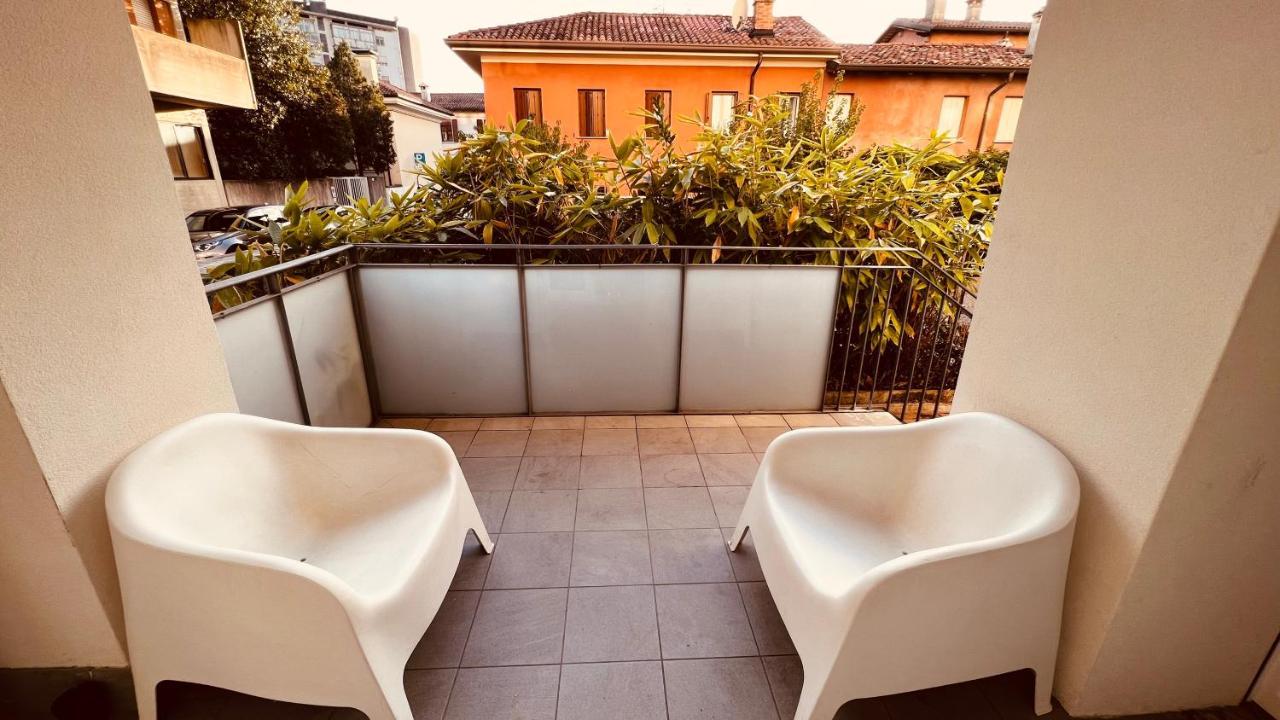 White House Lounge Supreme Apartment Udine Exterior photo