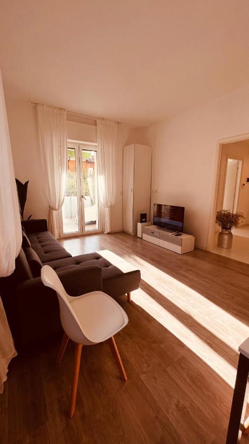 White House Lounge Supreme Apartment Udine Exterior photo
