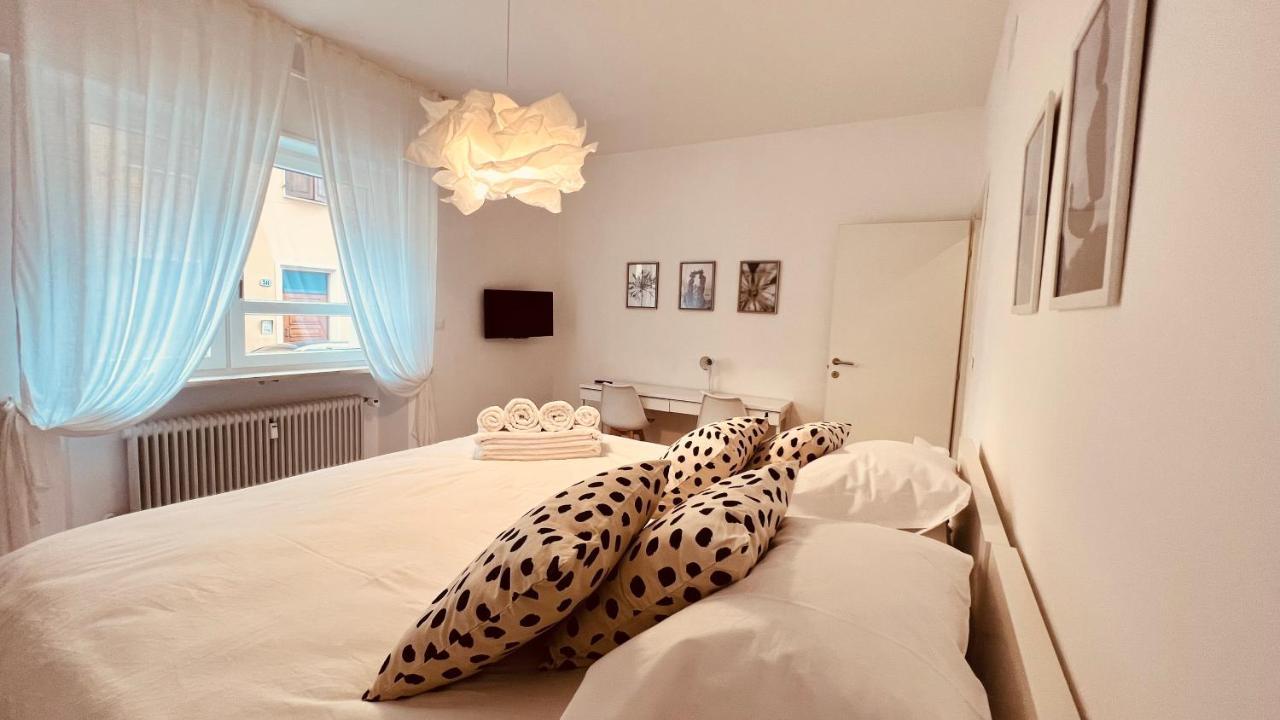 White House Lounge Supreme Apartment Udine Exterior photo